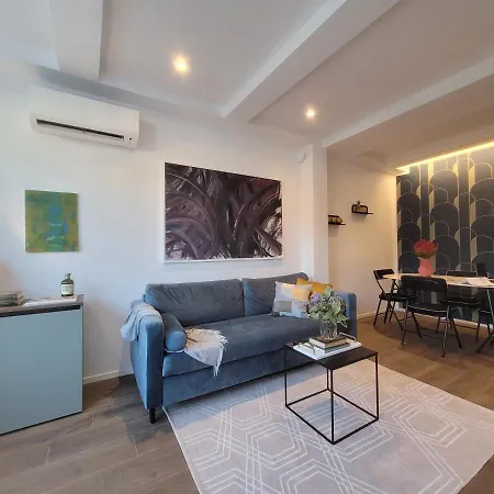 Appartement Casa Allegra By Allegio In Fashion Design District Milan